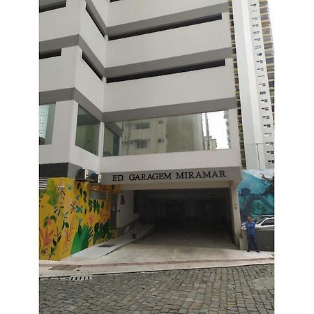 Jgd94 - Ao Lado Do Calcadao, Climatizado, Wi-Fi Lejlighed Balneário Camboriú Eksteriør billede